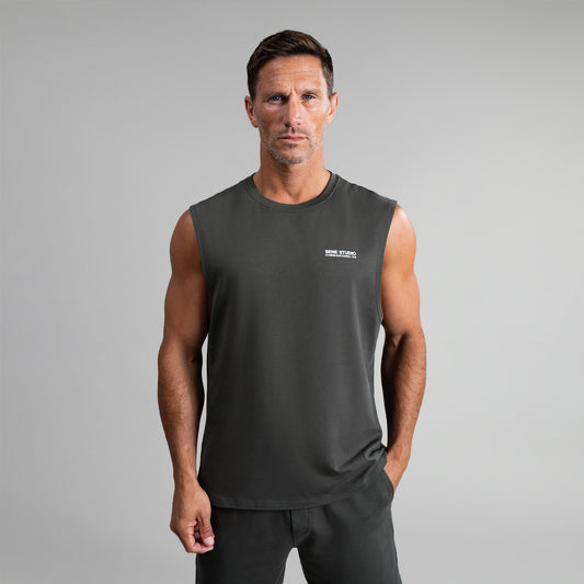 Tags:(6'0"|180 lbs) custom t-shirt tee model Tyler in Smoke