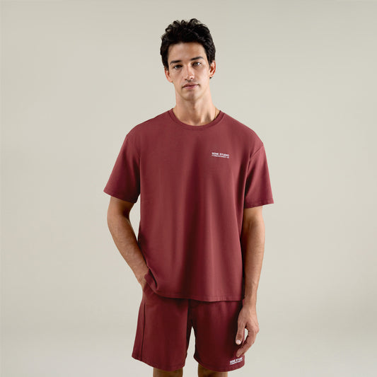 Custom t-shirt tee model Jessey in Maroon